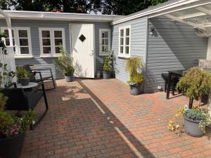 Indbydende bed & breakfast med dejlig gårdhave