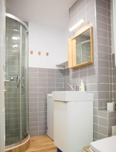 Apartament Elegant & Central Complet Utiliat Self check-in