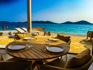 BUQEZ ECO RESORT - Villa 27 - Direkt am Strand