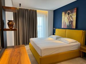 "SuperAttico" - Central Tirana Gorgeous Penthouse, Free Parking