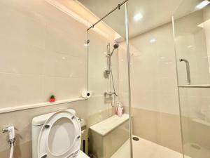 Central Living Ploenchit