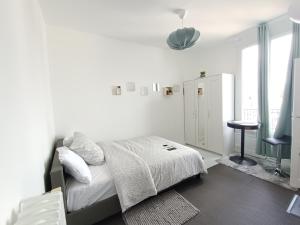 Cozy Life In Colombes