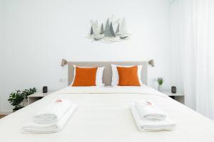 Orange Dream - przytulny apartament nad morzem - z balkonem