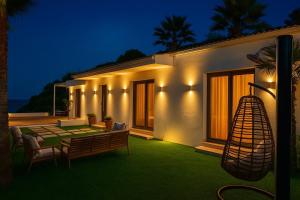 Divinum Mare Luxury Villa with Private Pool & Sea View just 200m from the Beach