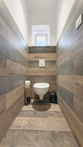 gite la garenne de freteau, avec accès étang privé , idéal pour un séjour en famille