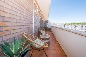 Tavira Getaway with Balcony and Sea View