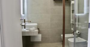 Luxenti Luxury Rooms img28