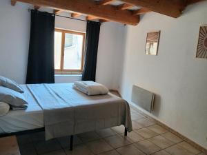 Maisons de vacances Maison de village a Riez de 87m2 : photos des chambres