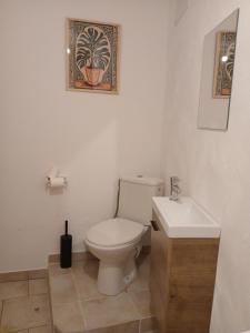 Maisons de vacances Maison de village a Riez de 87m2 : photos des chambres