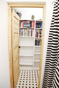 Comfy open-space apartment in Warsaw Zoliborz