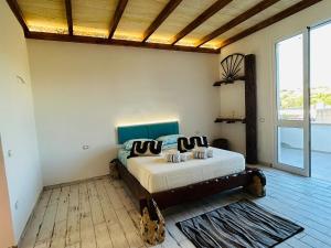 Sharon House 67