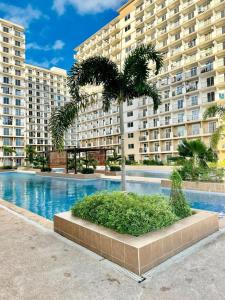 Cloud Nine Poolview Condo Near Mactan Airport