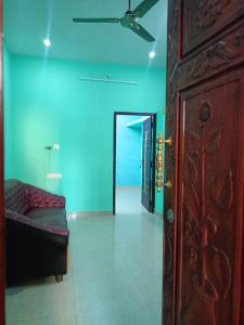 Ramesh home stay nearby Py Rock beach