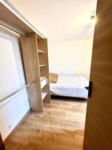 Appartements Charmant appart climatise avec vue sur les toits : photos des chambres