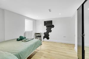 London House, Private loft and Rooms near Excel London