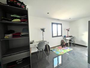 Villas Magnifique villa avec piscine : photos des chambres