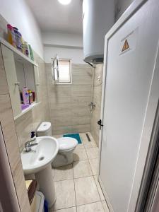 Apartment 5 Qerret Albania