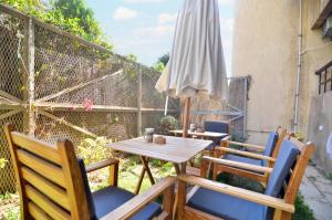 Dedicated to Your Comfort R52