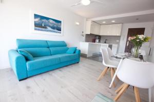 El Palmeral, Sea view, wifi, pool seasonal 15june-15sept