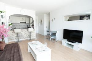 Appartements Charmant 2 Pieces au Cannet : photos des chambres