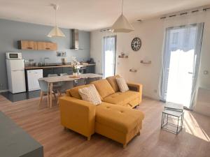 Appartements Aquero Lourdes T4 : Appartement 3 Chambres