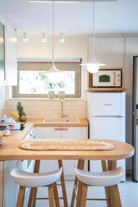 PALELIA living in the olive garden