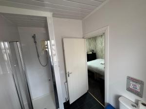 The Shores Hotel, Central Blackpool