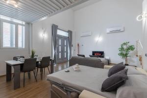 Valentini Luxury Loft-18 by train to Florence-PARKING FREE