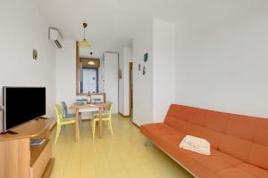 La Rosa Apartment Sea View - Happy Rentals