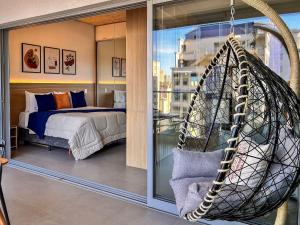 Icon Moema – Cama Queen e Vaga | 450m do Metrô