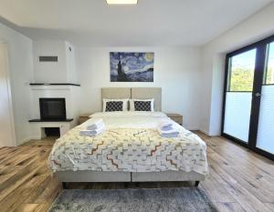 Mazurski Domek z Cegły nad Jeziorem