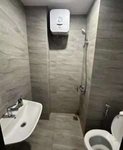 Free Parking At Collins Boulevard Serpong by SM ROOM