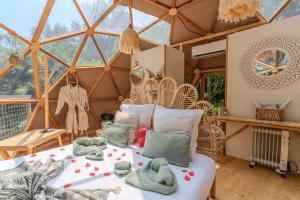 Appartements Le Nid d'Eliyah, suites avec jacuzzi 15min Disneyland Paris : photos des chambres