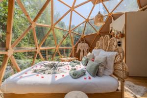 Appartements Le Nid d'Eliyah, suites avec jacuzzi 15min Disneyland Paris : photos des chambres