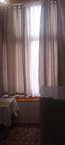 Арендовать метро на улице Барнова возле проспекта Руставели в итальянском дворе