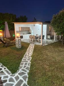 Wanderlust 2 families House Kariani Kavalas