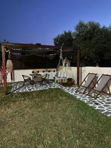 Wanderlust 2 families House Kariani Kavalas