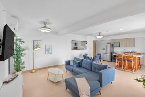 Sea Symphony Apartment, Jaco Beach, BBQ, 3 pools