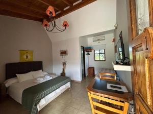 Hosteria Manantial de Carpintería