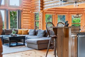 Fiddler Lake Resort - Deer 81