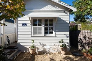 At Eleven - La Petite Maison