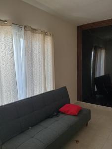 Zona TSM 2 habitaciones 2 camas 1 sofa cama circuito privado casa completa con todas las comodidades para trabajar o descansar en familia