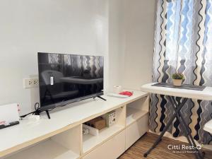 Affordable Stay with Free Pool, Netflix & Wifi Alabang SC4