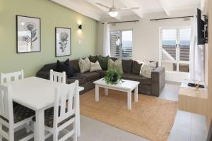 Ballito Bliss Chalet at Chakas Rock Chalets 9