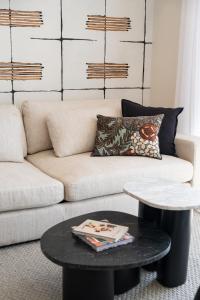 Stylish 2-BR Oceanfront Condo with Panoramic Views