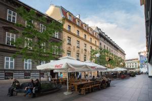 VisitZagreb Emerald 