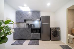 Wink 3 Patong Beach Phuket sleep 8