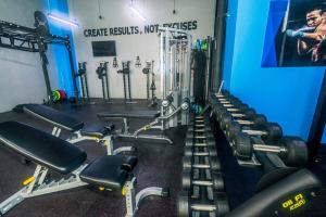 The Zen Escape 1BR Makati swim gym park cook 300MB 5940