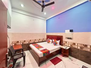 Hotel S!ya Ram Ayodhya Near Ram Janam Bhoomi & Temple - fully Air Conditioned hotel at Prime Location - Parking-Wi-Fi -Lift Facilities - Best Hotel In Ayodhya - 4-star hotels in Ayodhya