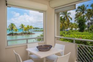 Appartement bord de mer très fonctionnel -accès direct plage & Vue mer exceptionnelle - 4-star hotels in Le Gosier